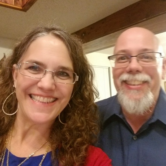 Welcome to my closet! - Picture 5 of 8